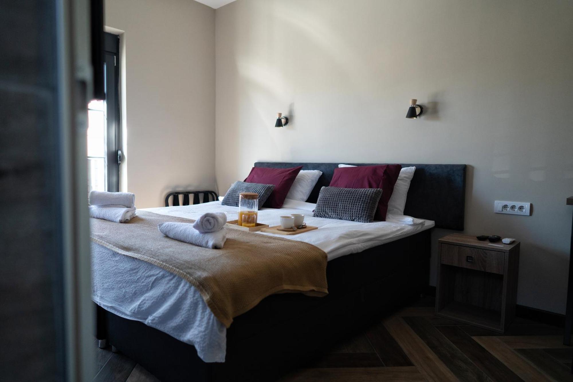 La Roue Hotel วรชาซ ห้อง รูปภาพ